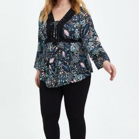 Floral V-Neck Women's Top - Black and Blue - Picture 3 of 13